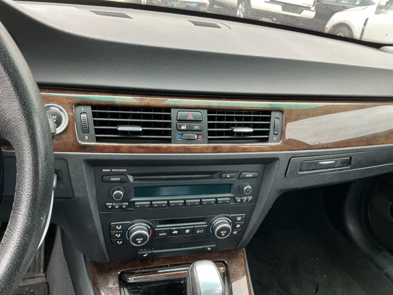 328I 2009 Glove Box 4998341
