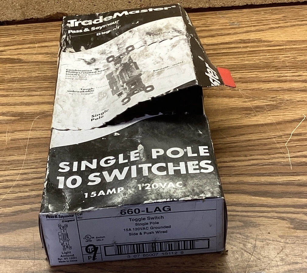 Lot Of 9 660-LAG Pass & Seymour Toggle Switch Single Pole 15A 120VAC NOB