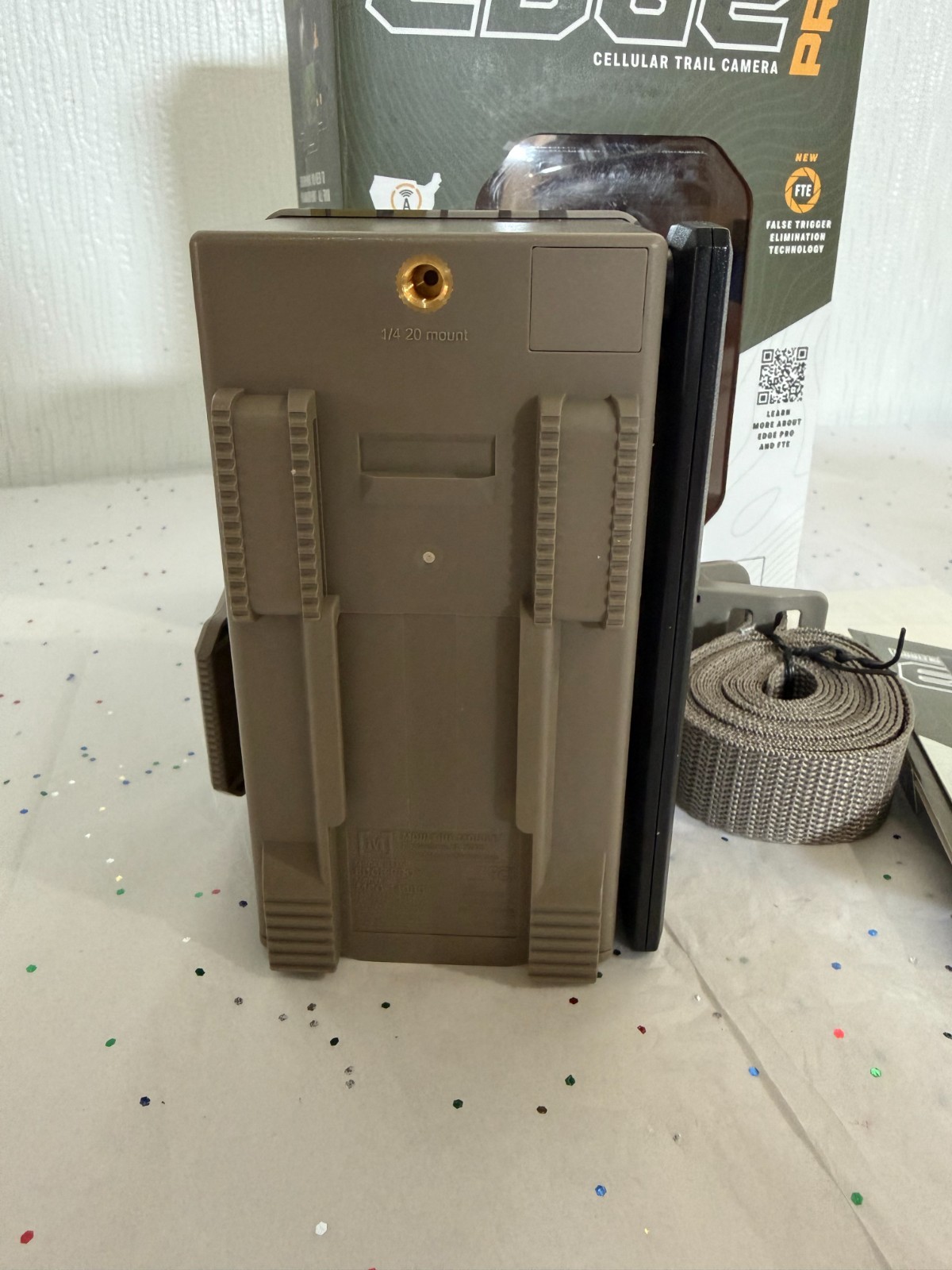 Moultrie Mobile Edge Pro Cellular Trail Camera Pro (MCG-14080)
