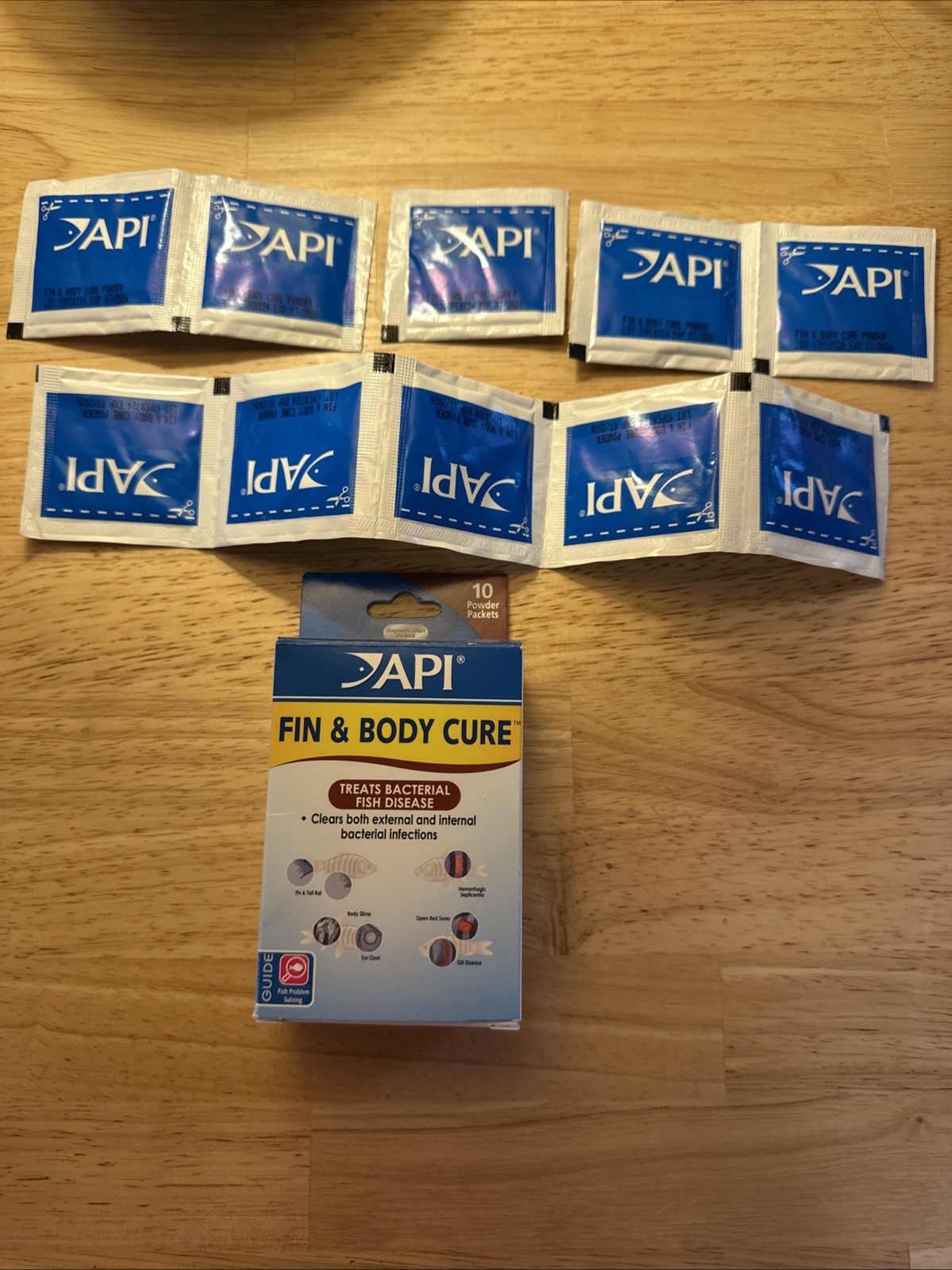 API Fin & Body Cure 10 Packets Treats Freshwater Fish Bacterial Disease