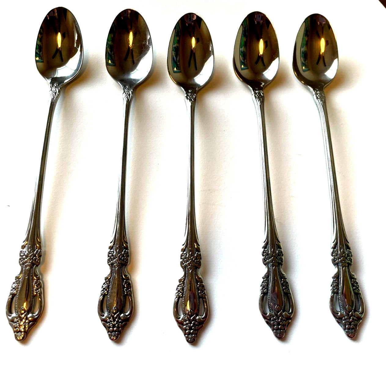 Distinction Deluxe Oneida Raphael Five Iced Tea Spoons