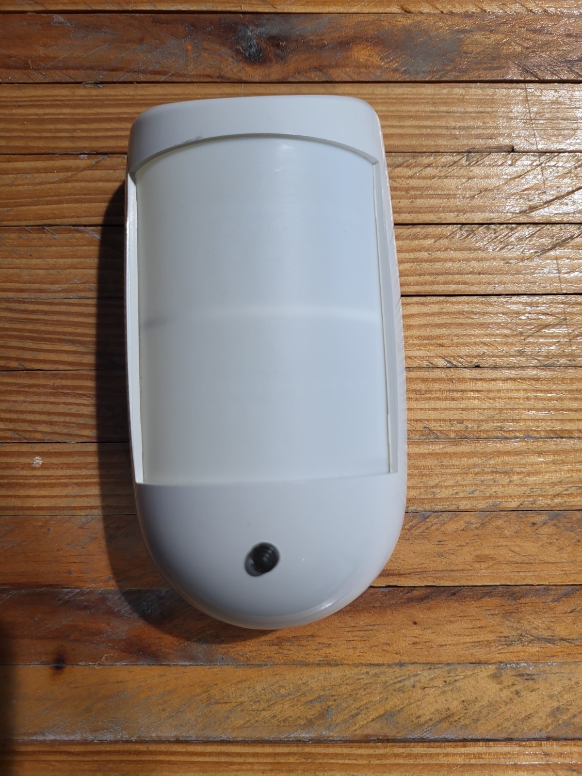 DSC BV-600 Bravo6 Dual PIR Motion Detector Pet Immune HDD Technology