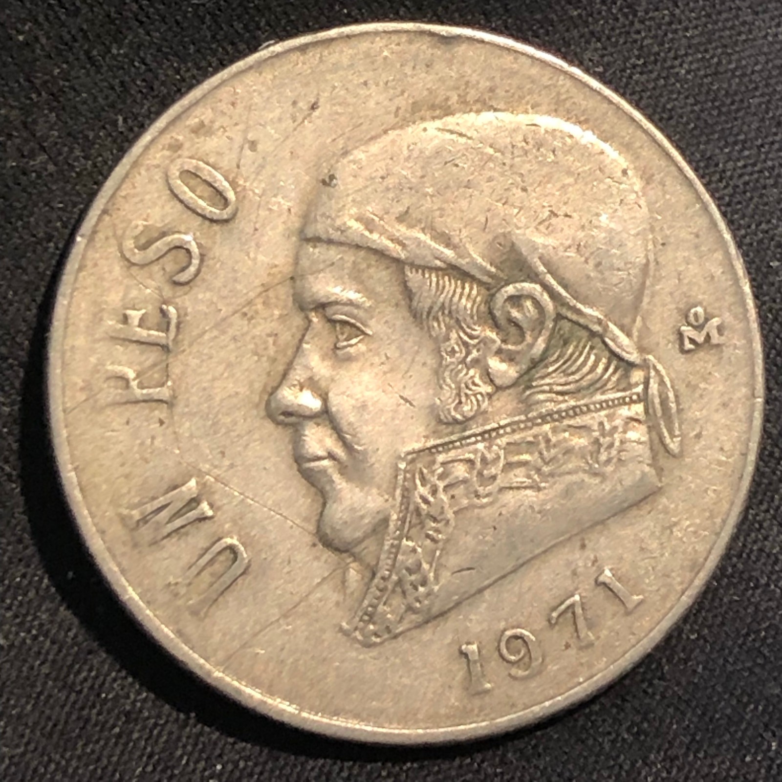 1971 Mexico 1 Peso Copper-Nickel Coin - XF (Extra Fine) condition