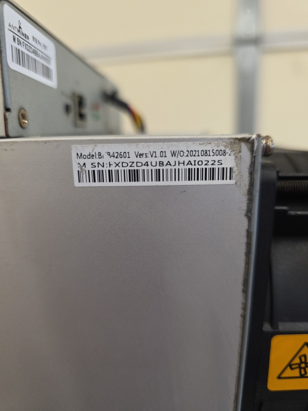 Bitmain Antminer S19j Pro 100TH/s Bitcoin Miner