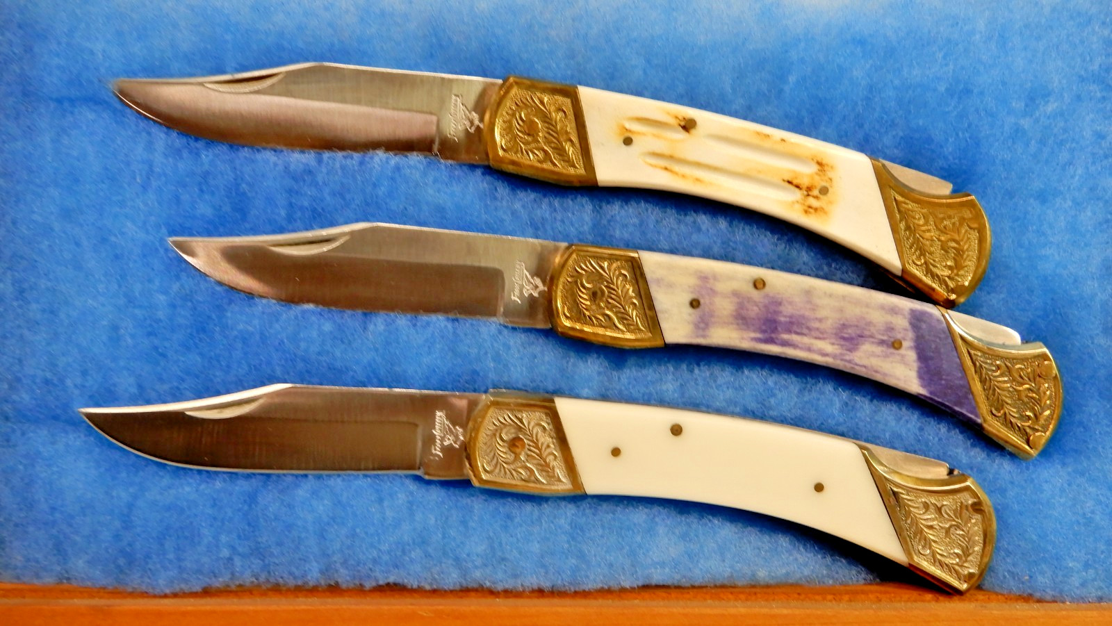 Knife Display Case Wood (3) Frost Cutlery Pocket Knives Glass Shadow Box
