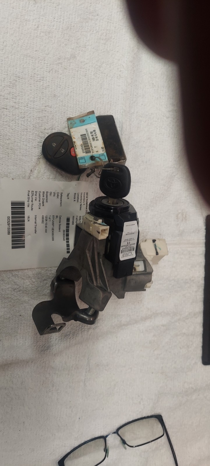 Ignition Switch Conventional Ignition Fits 07-21 Tundra with key & remote OEM