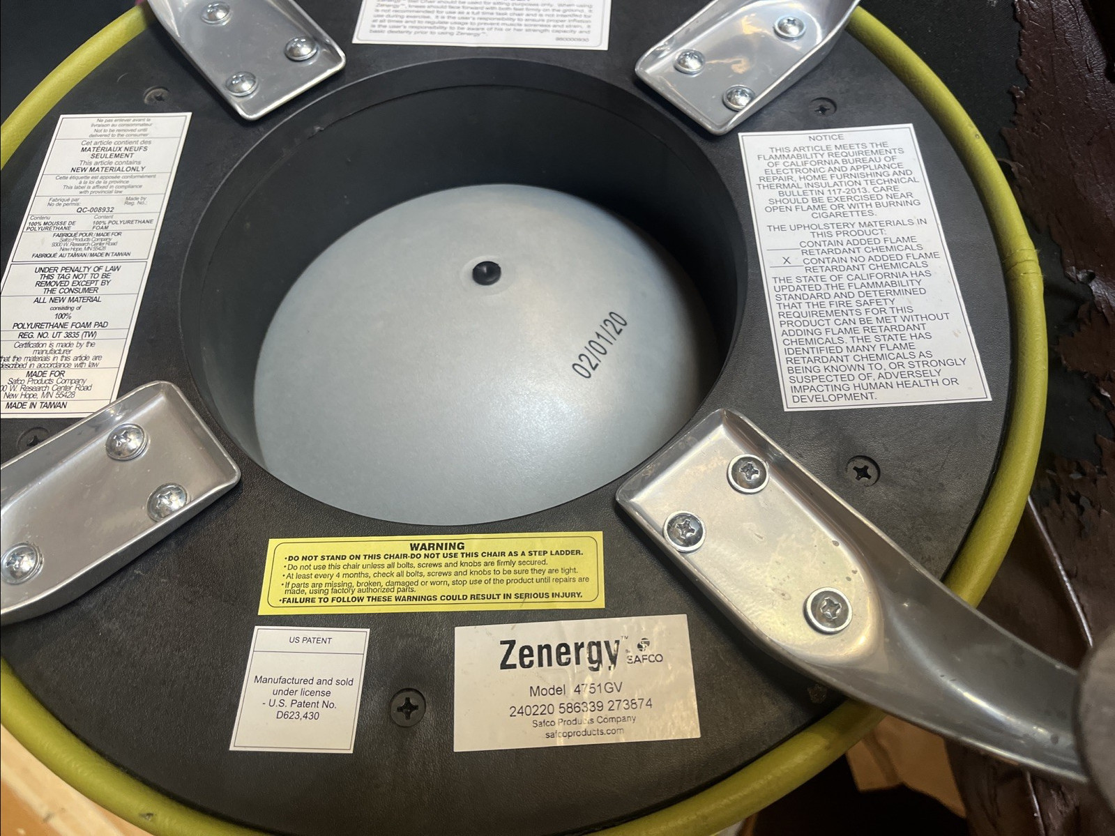Zenergy™ Ball Chair - Green Excellent Condition