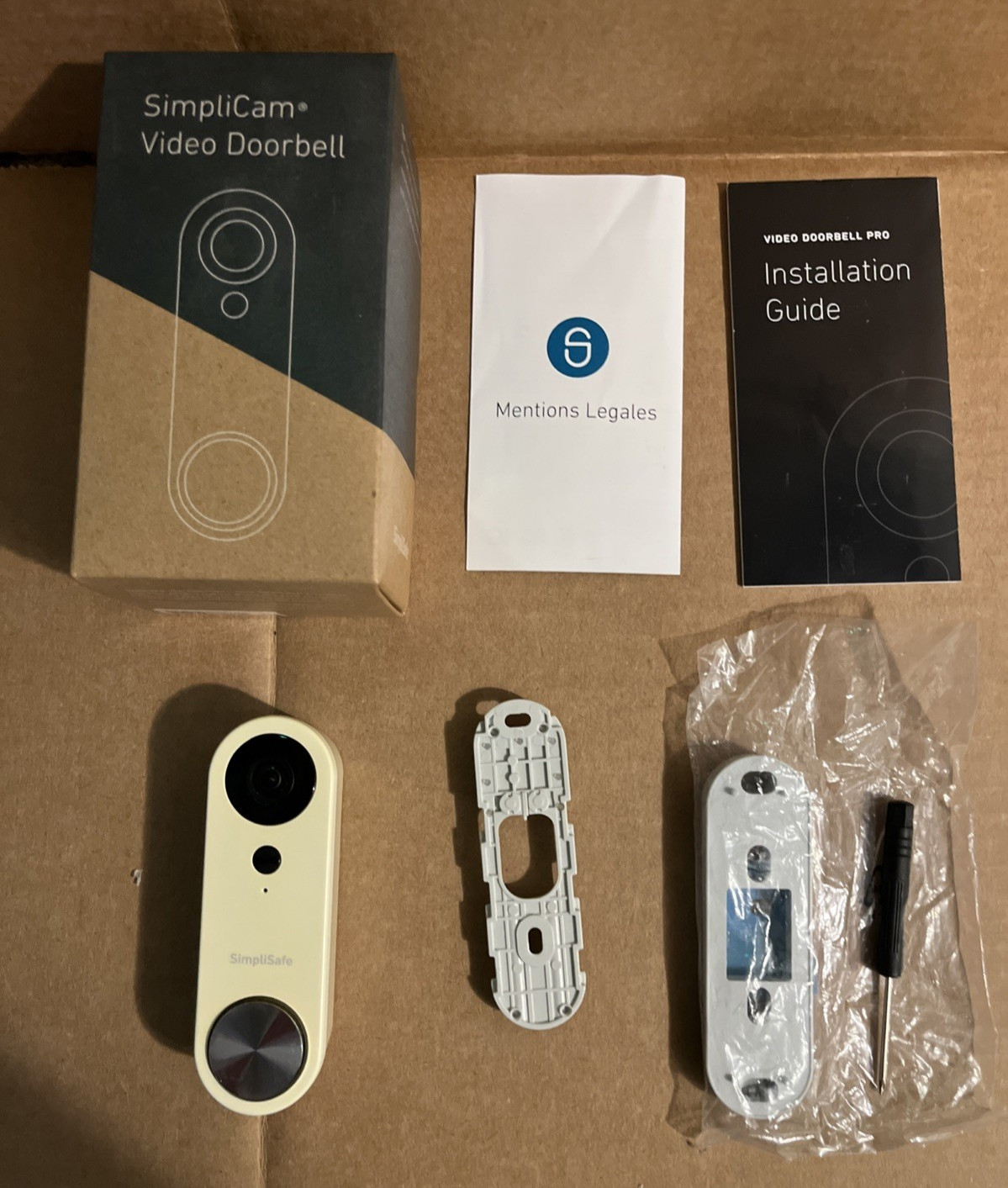 SimpliSafe Video Doorbell Camera Smart Security Wi-Fi Wired Camera White SSDB3