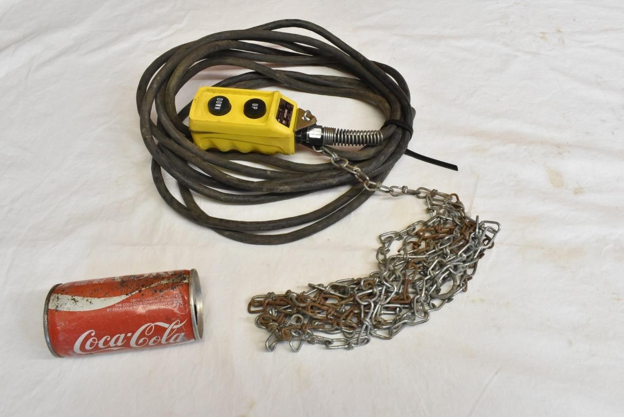 Nice Square D Pendant Control Station BW-72Y Type A w/ 26+ ft Of Electrical Cord