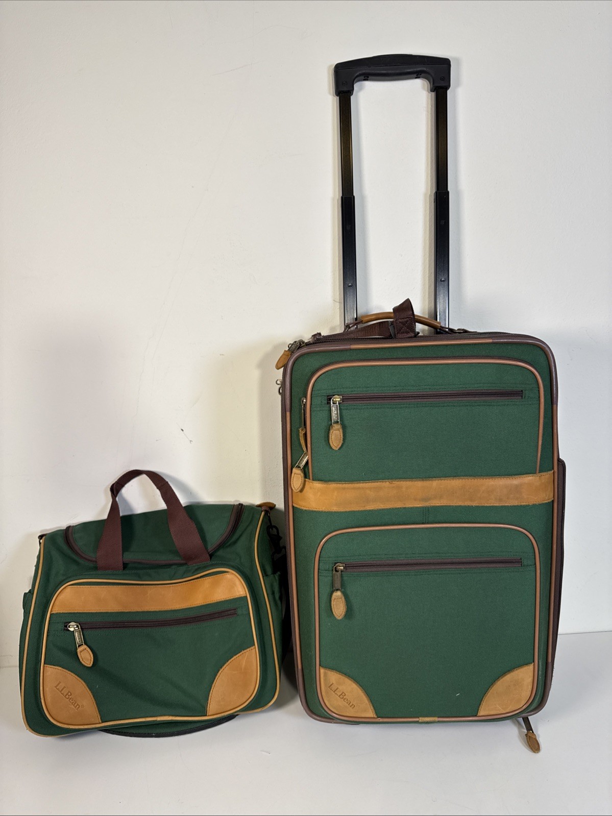 VTG LL Bean Green Rolling Suitcase On Wheels Leather with Matching Bag 22x14x9
