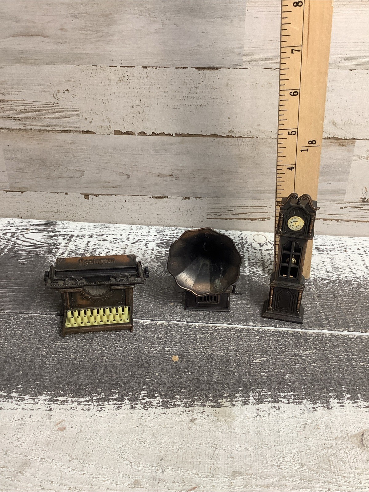 Vintage Artists Pencil Sharpener