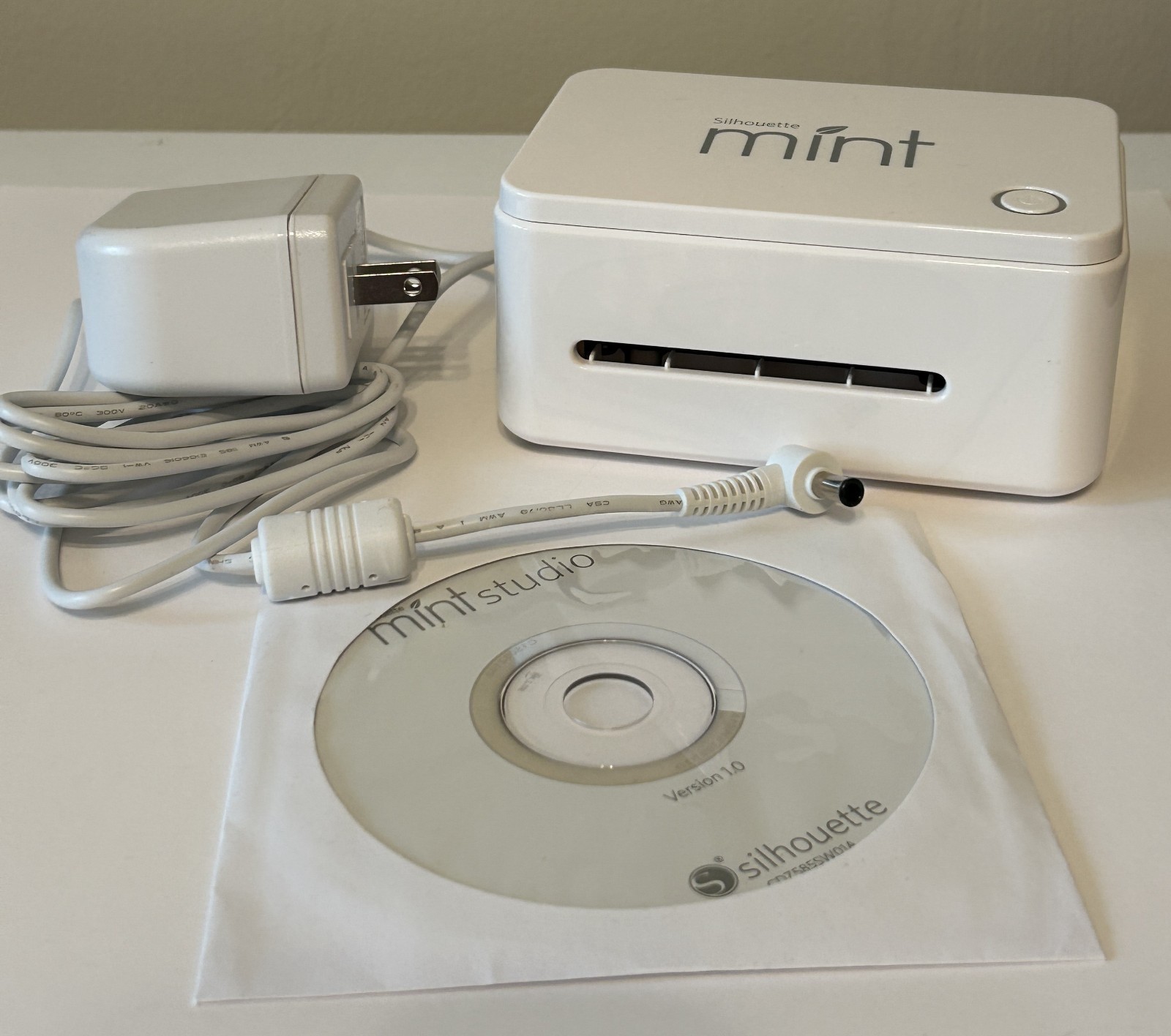 Silhouette Mint Custom Stamp Maker Machine NEW W/ EXTRAS See Description