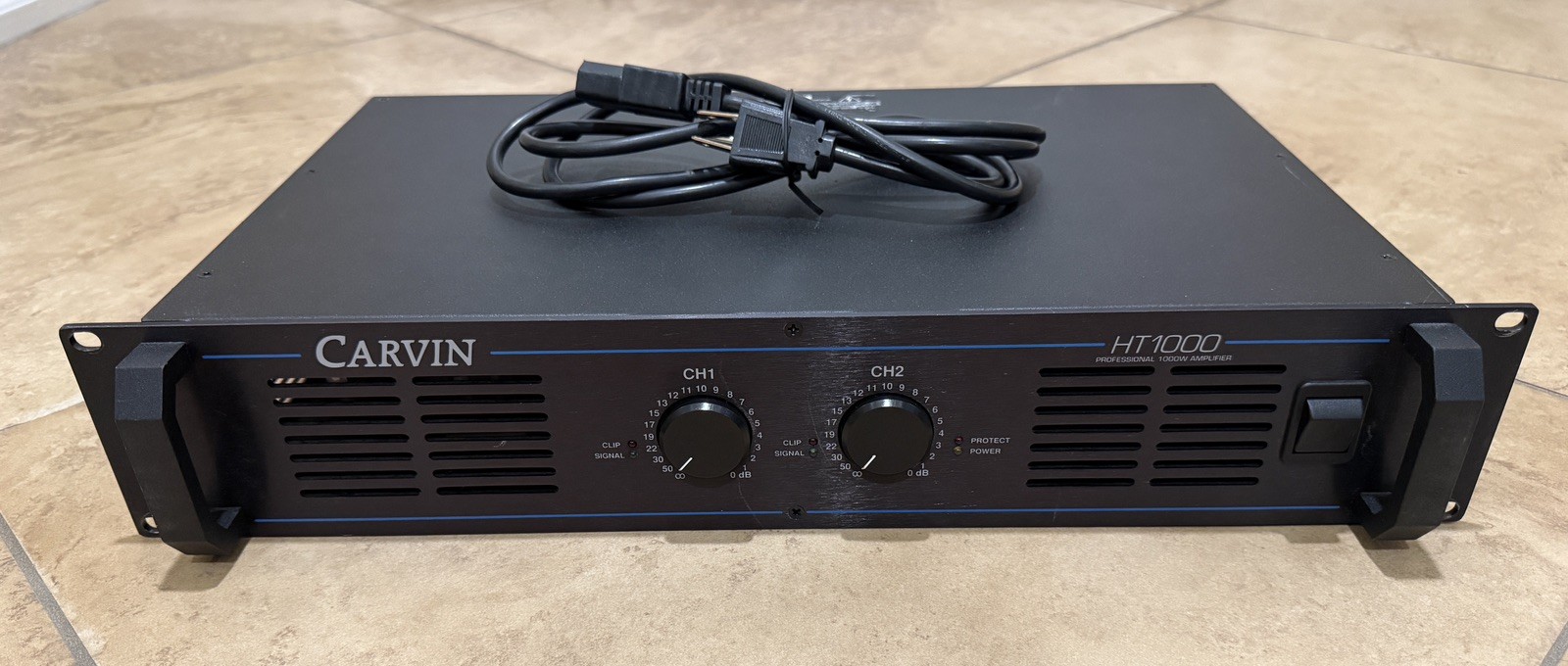 Carvin HT1000 Amp 1000W Amplifier