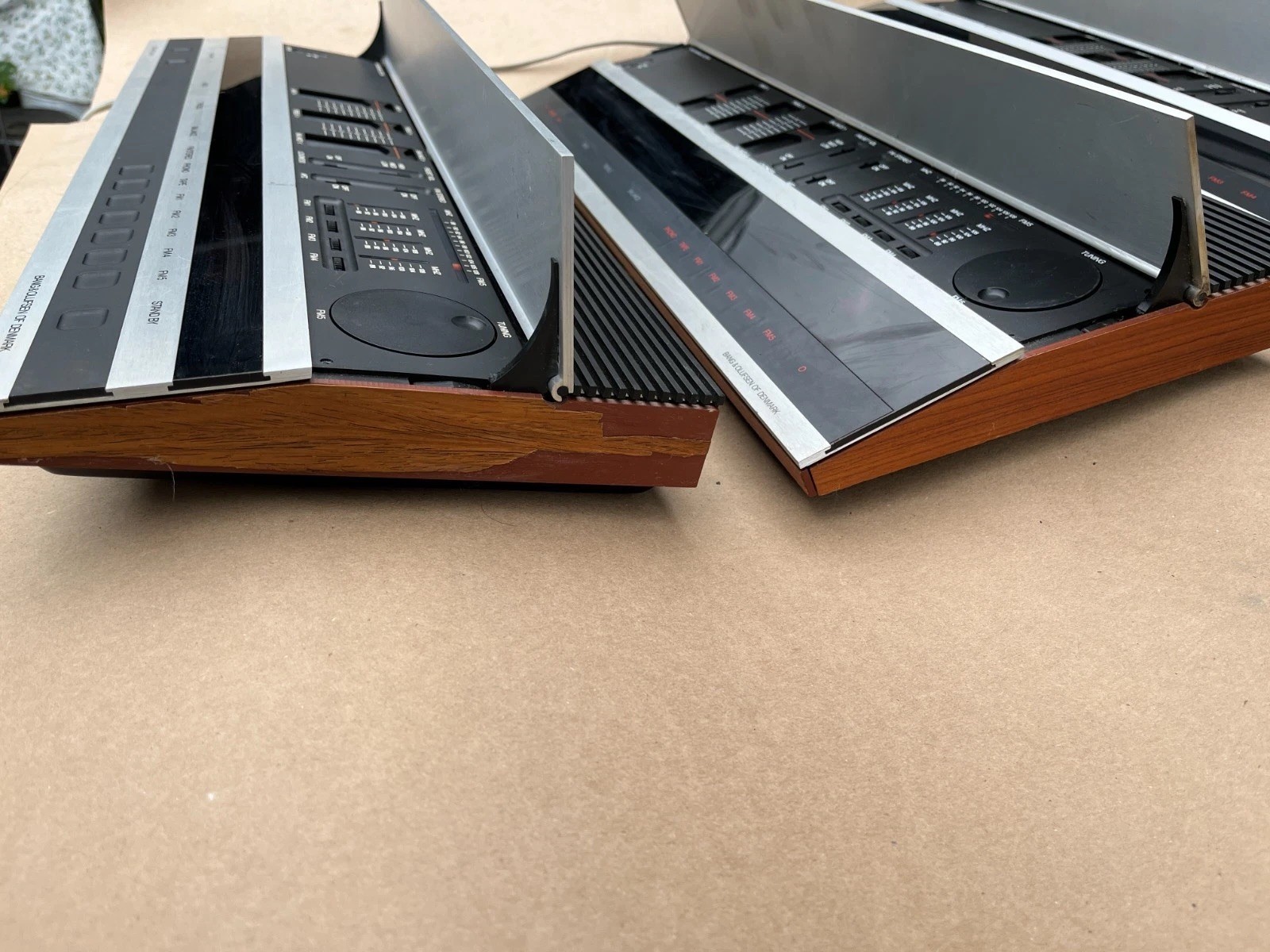 Bang & Olufsen BeoMaster 2400 T 2902 AND ONE 1900 MODEL NO. 2904