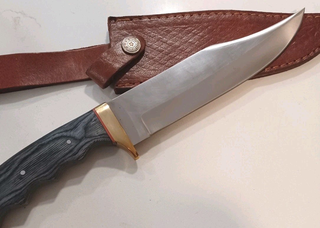 Cougar Hunter 12" Wood Handle Brass Bolster Leather Sheath Well Made. Nice