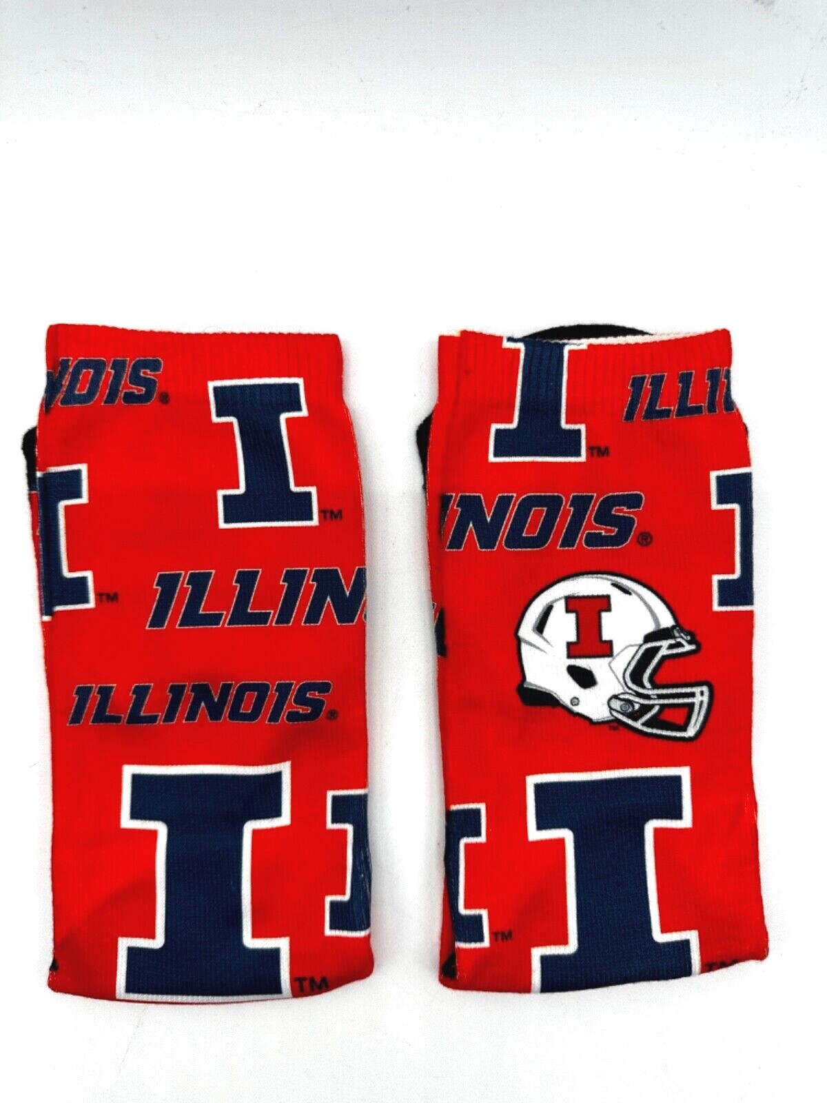 NEW ONE PAIR MENS "FOR BARE FEET" OFFICIALLY LICENSED COLLEGIATE SOCKS