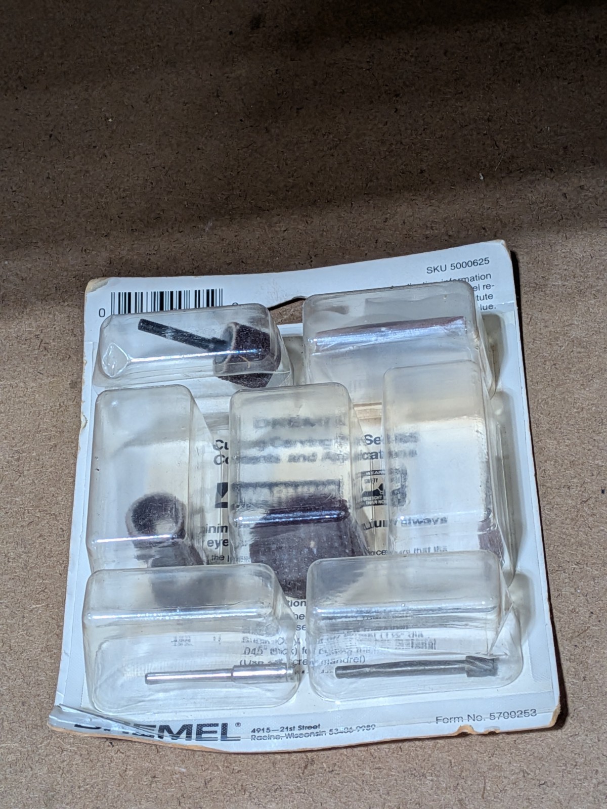 Dremel - #625 - Cutting/Carving Bit Set - 30 Pieces - NOS