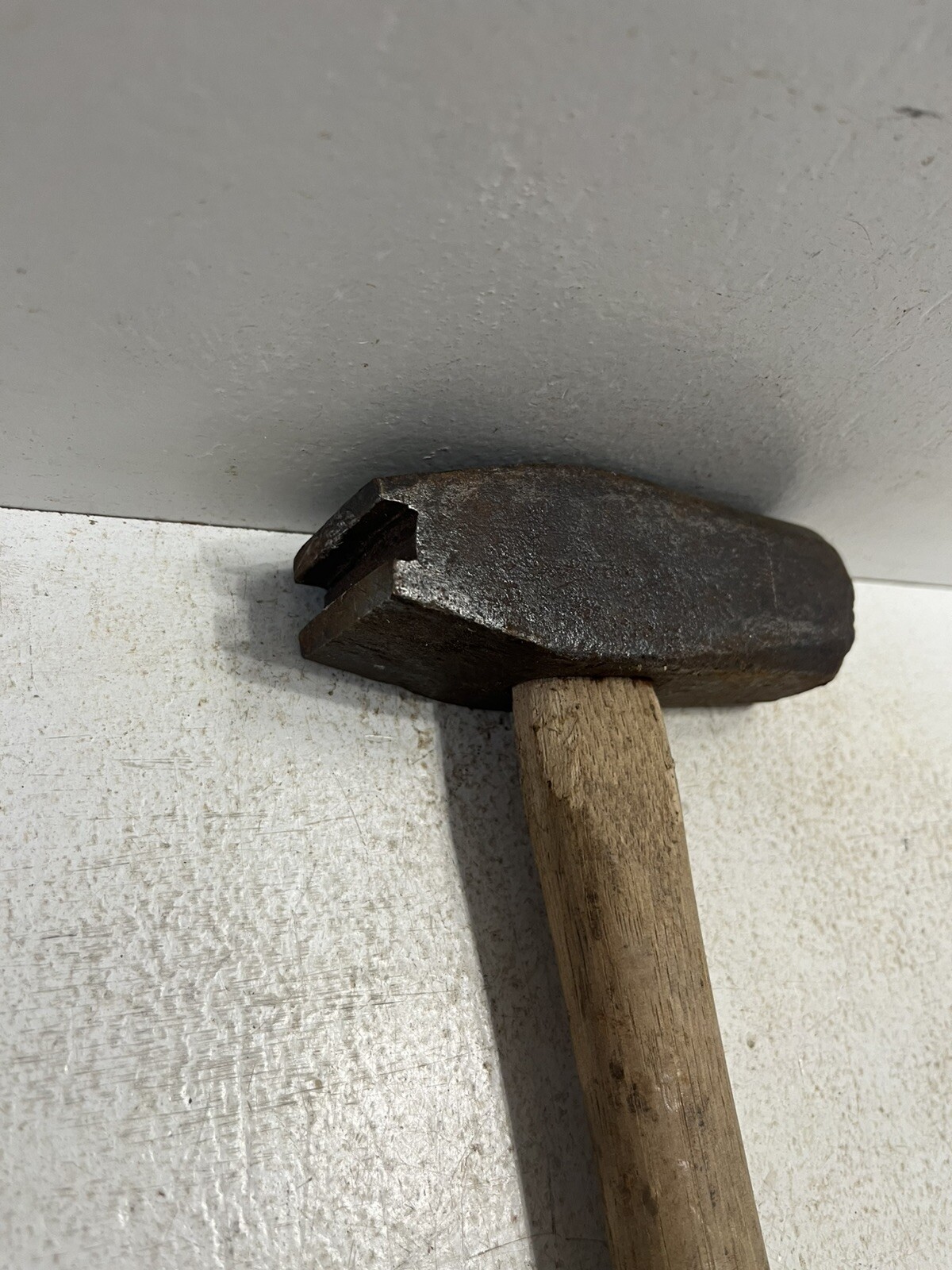 - Blacksmiths Hammer 2.5 Pounds Vintage Hand Tools