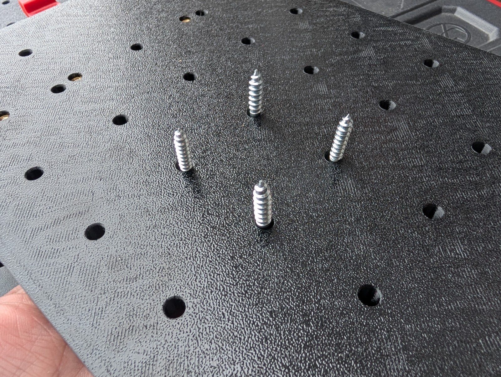 Universal Locking Packout Mounting Plate for Packout Tool Boxes or Wall Plates