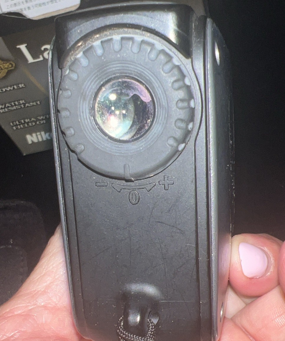 Nikon lazer400 rangefinder UNTESTED NEEDS BATTERY