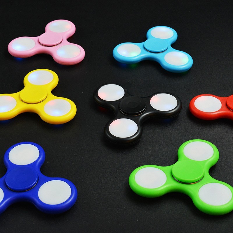 UPGRADE VERSION SWITCH CONTROL 3 MODE LED HAND SPINNER EDC TOY BLACK