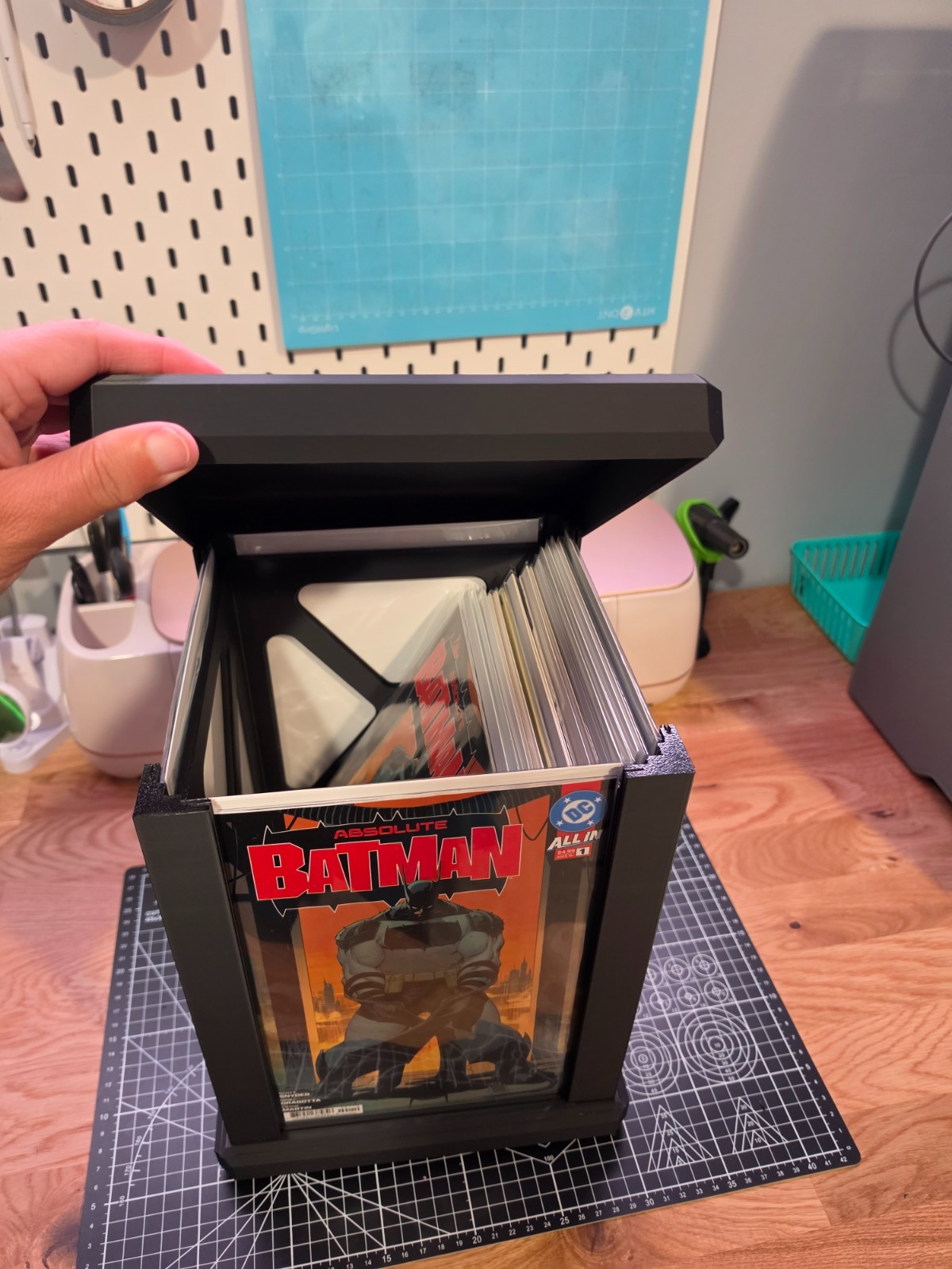 Comic Book Display Spinner/Storage Container(50+ Comics) for Non-Graded Comics