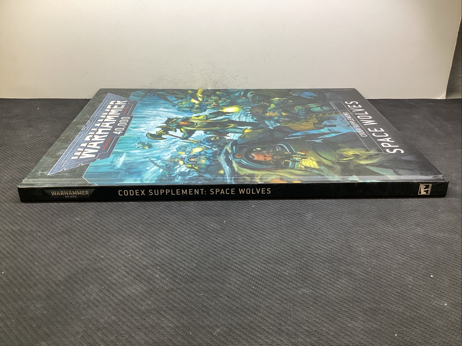 GamesWorkshop-Warhammer 40K-Codex Supplement Space Wolves 9th Ed.- LR723267