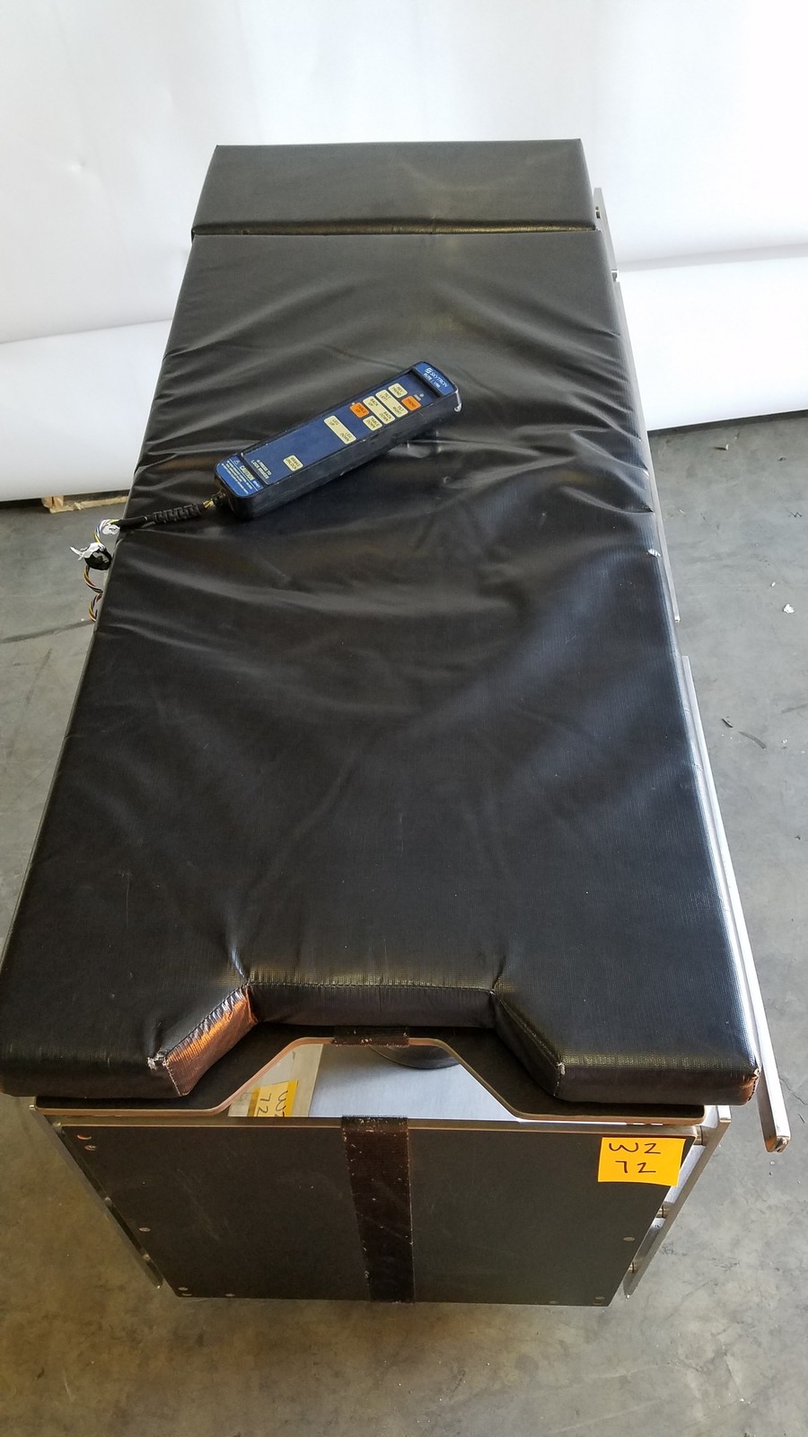 Skytron 1700 Surgical Table With Hand Control