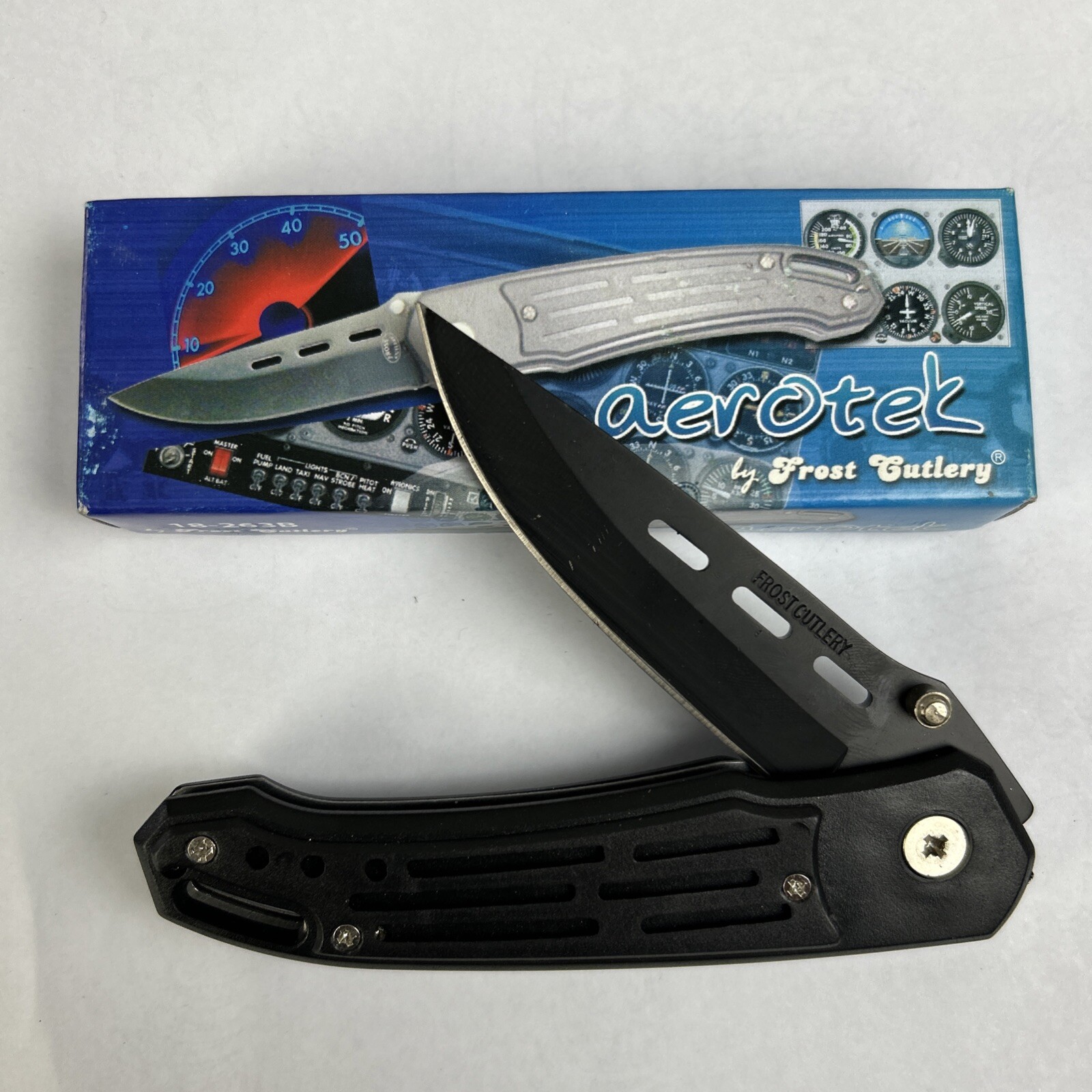 FROST CUTLERY AEROTEK 18-263B Liner Lock Folding Pocket Knife