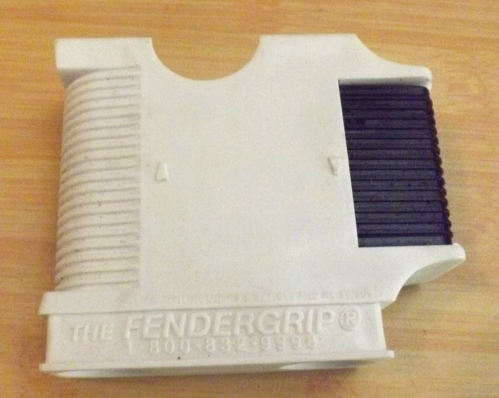 FENDERGRIP FOR  3/8 TO 1/2 INCH BOAT CORDS HOLDER  ADJUSTER HANGER UNUSED