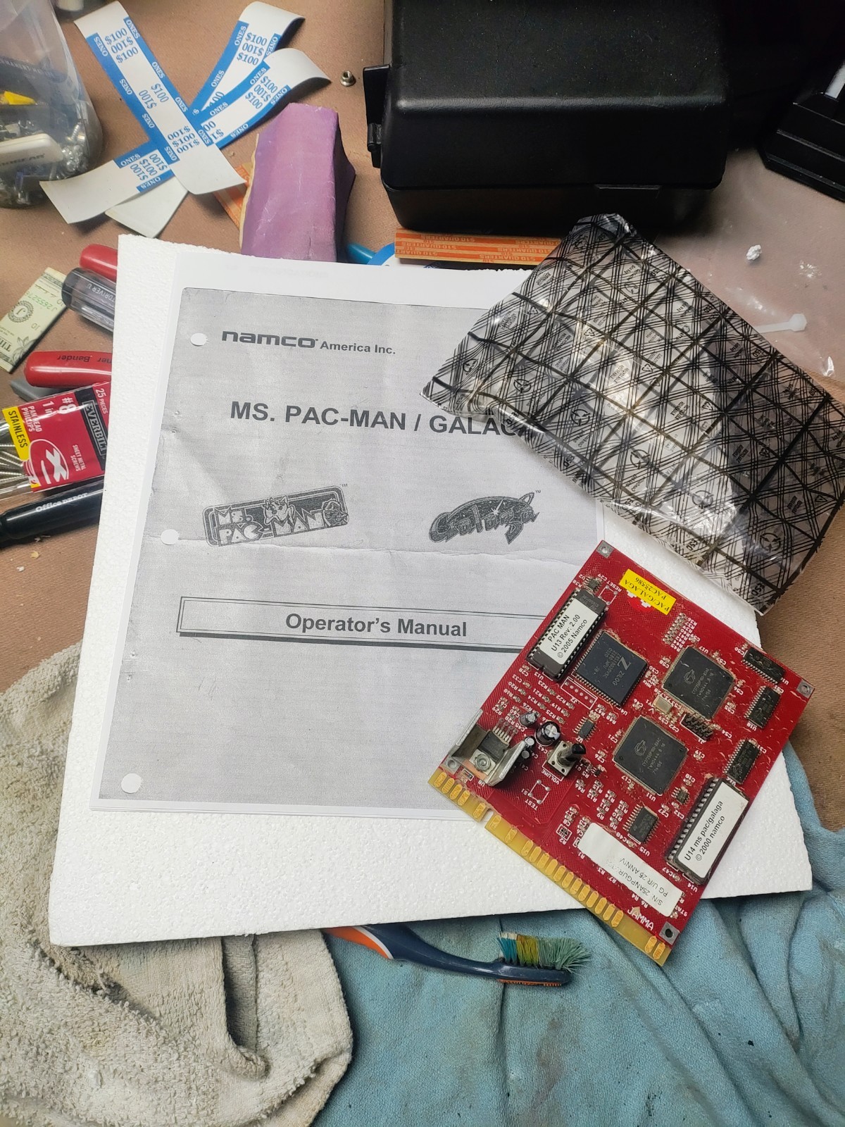 ms pacman/galaga 20 year reunion  Board And Manual