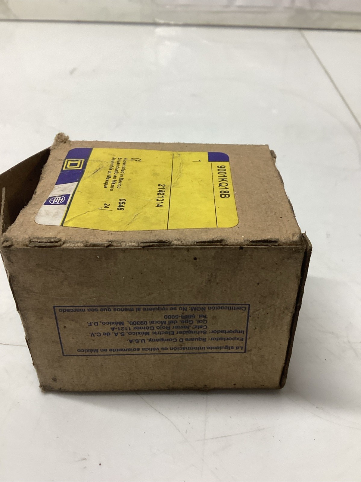 Square D 9001KQ18B Pushbutton (Ripped Box) U-828