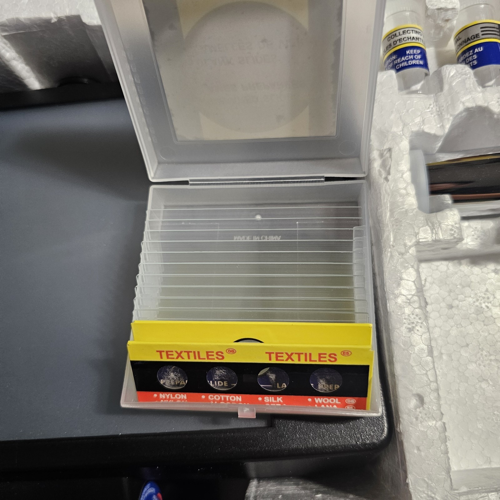 Micro-Science Mega Screen Microscope Set No. 2222 62 Pc Complete 30X 40X 60X 80X