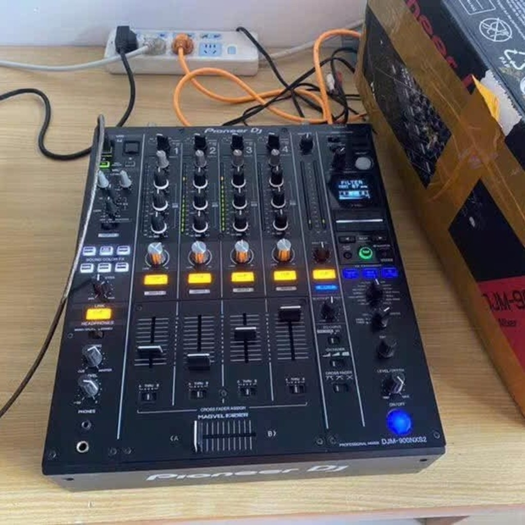 Pioneer DJM-900NXS2 Professional DJ Mixer 4-Channel 4ch Working Used