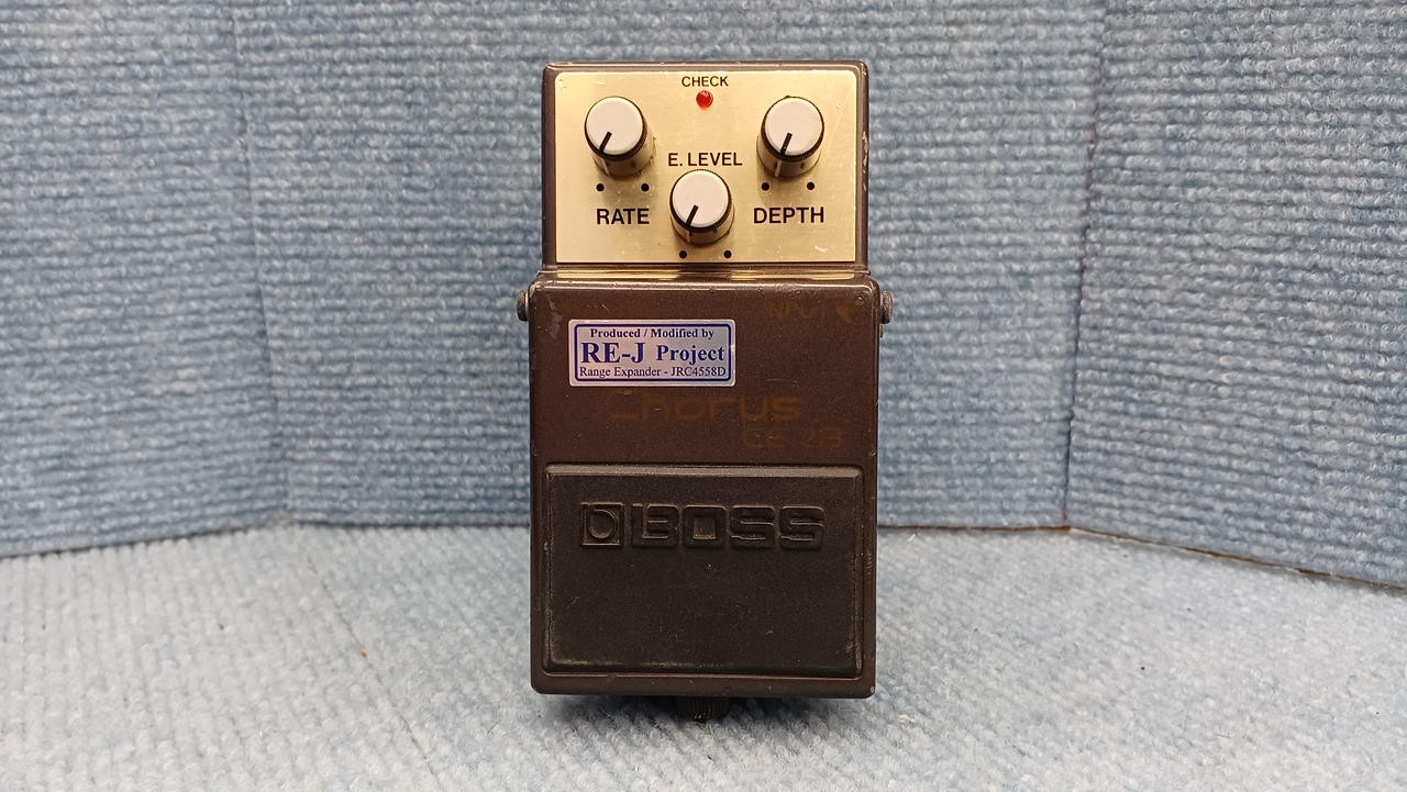 Boss/Re-J Project Ce-2B Mod Effector