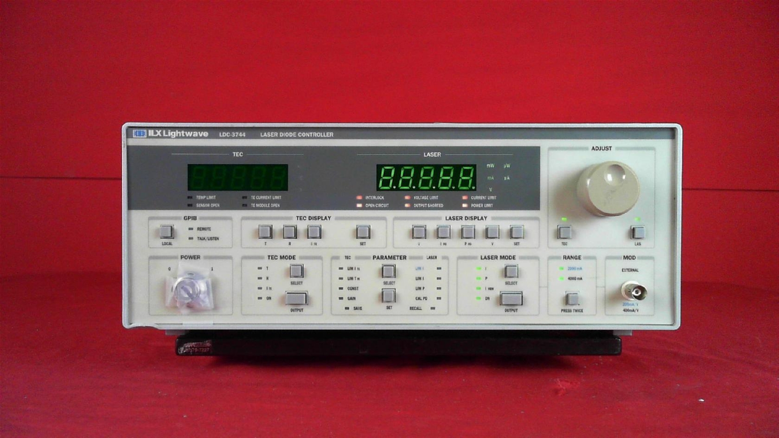 ILX Lightwave LDC3744 Laser Diode Controller, 2/4A Current Source 37441092