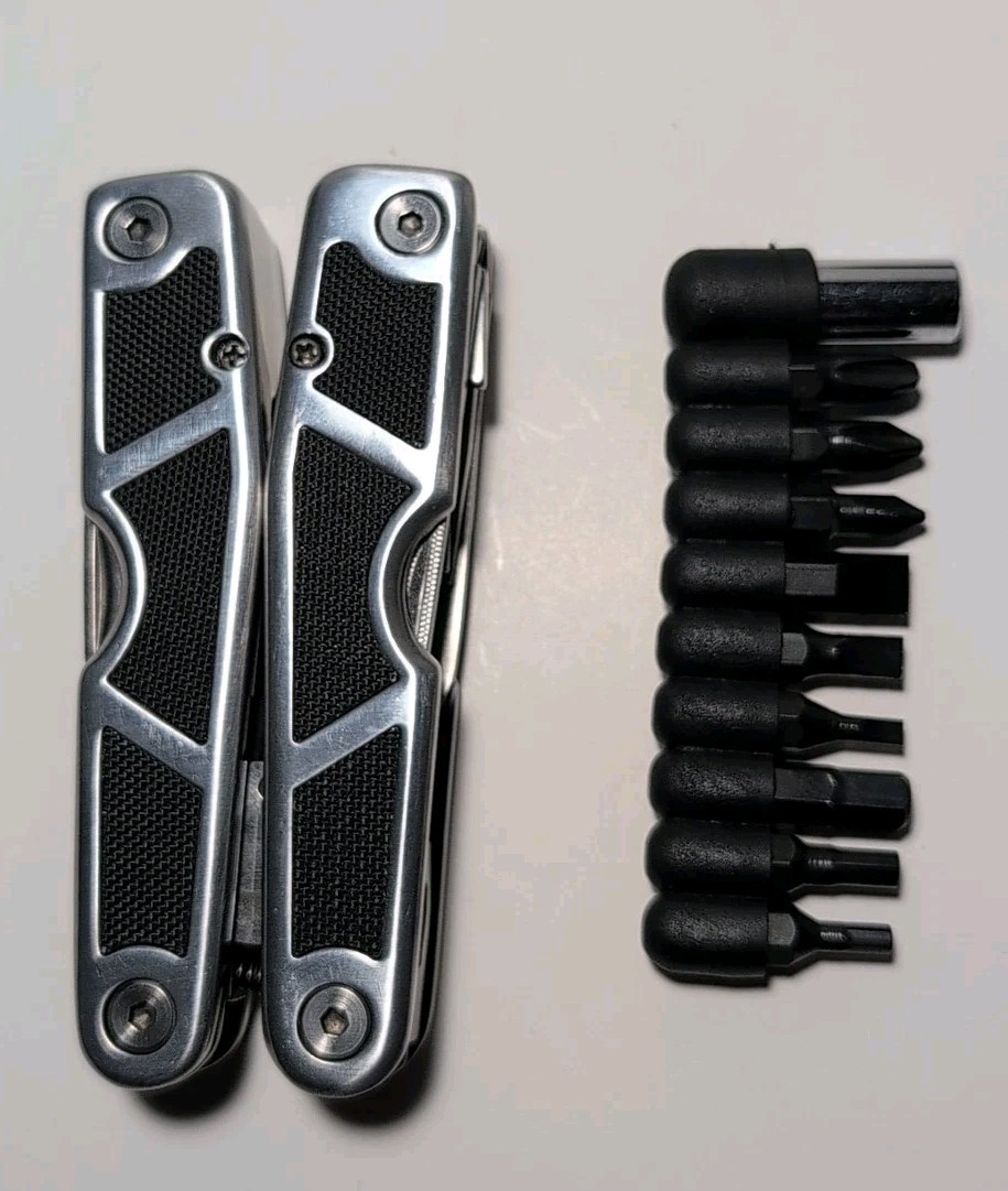 Blackstone Medium premium Industrial Multi-tool With Case