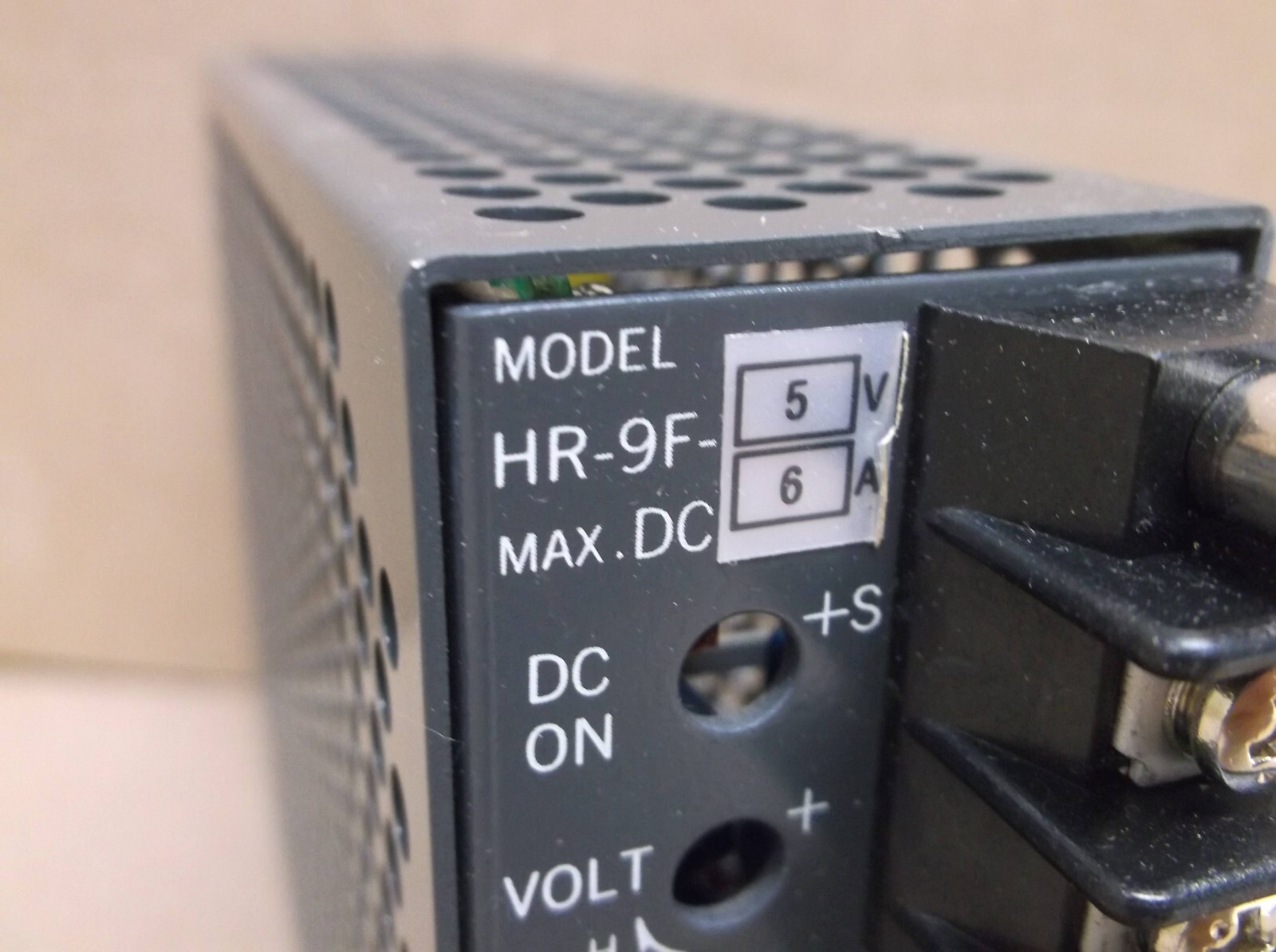 HR-9F-5 Nemic Lambda NEW In Box Power Supply HR9F5