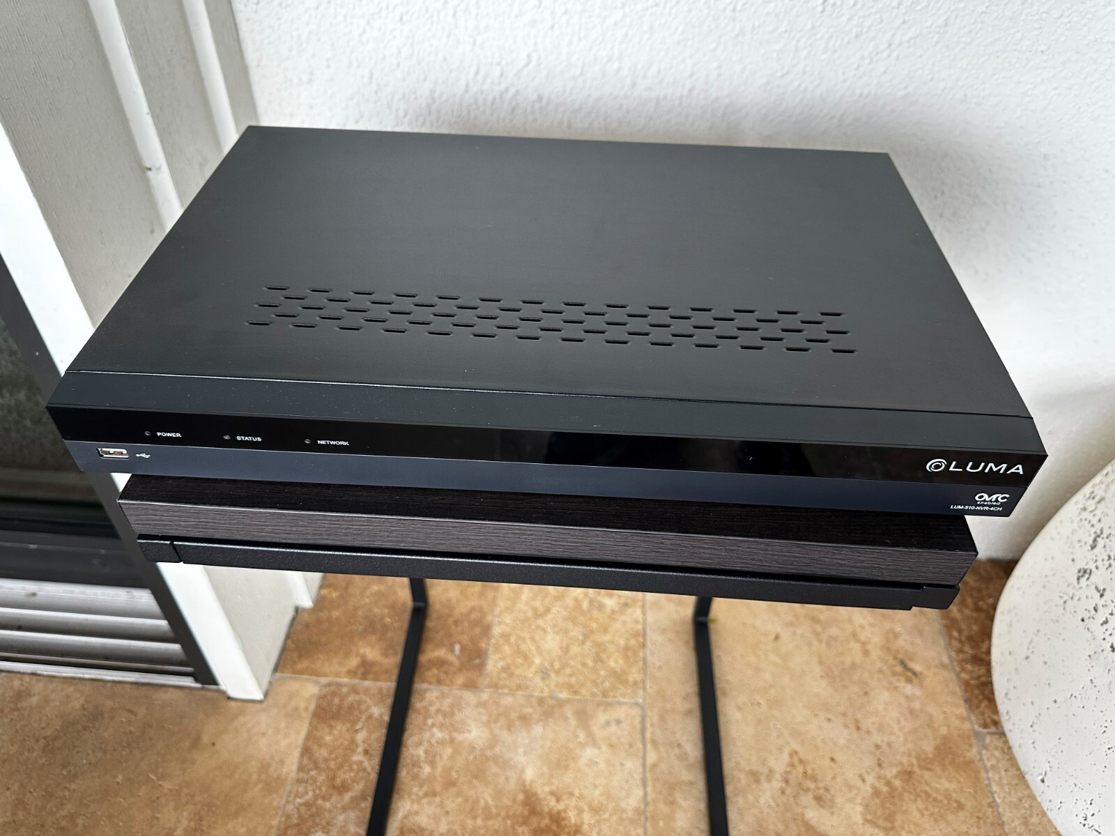 LUMA Network Video Recorder LUM-510-NVR-4CH-1T