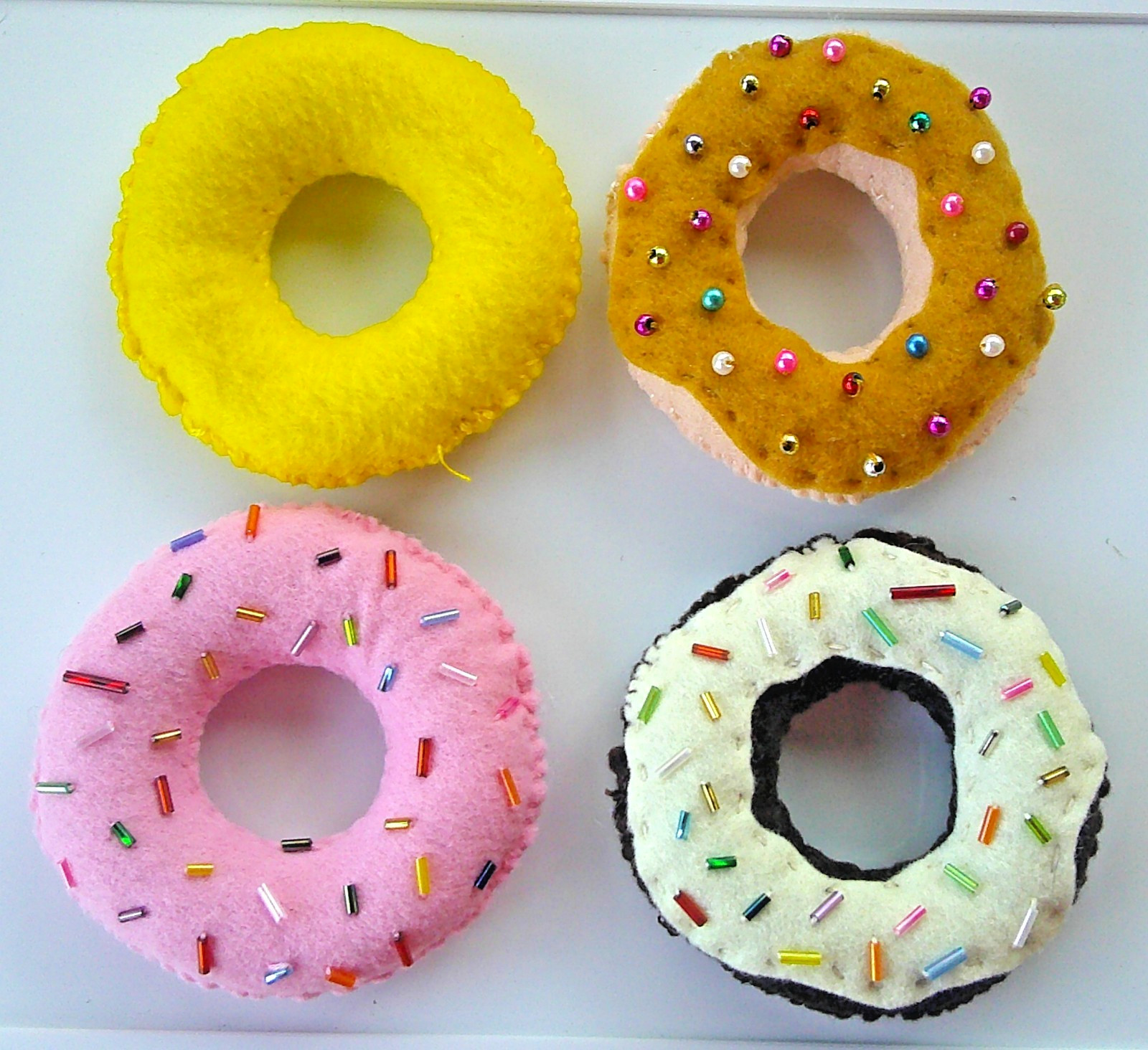 hand made  3" felt donuts lot of 4 free shipping