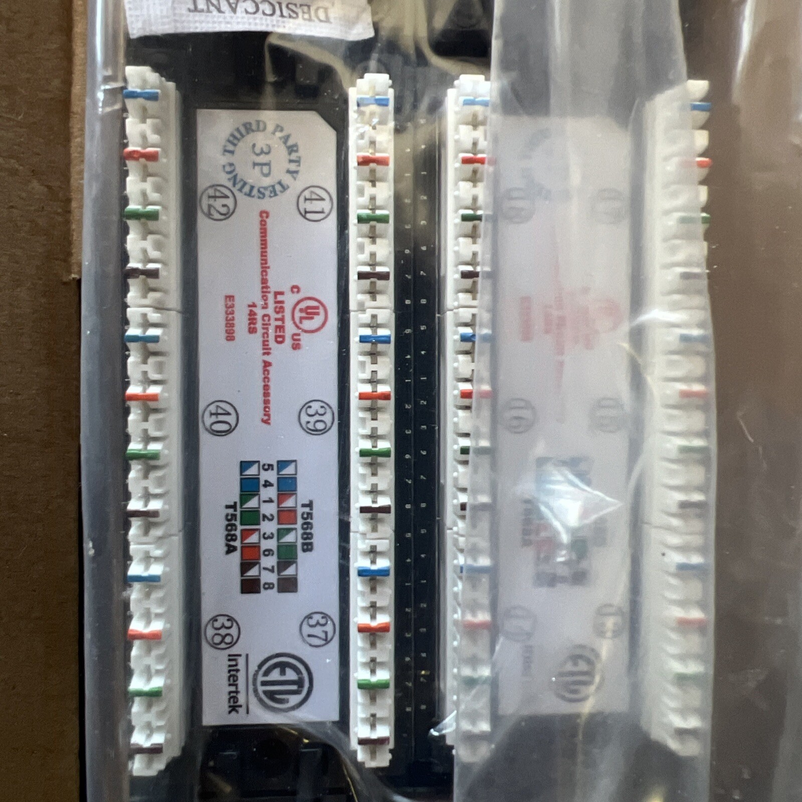 DataComm Part#20-5548 Cat 5e Universal 48 Port Patch Panel