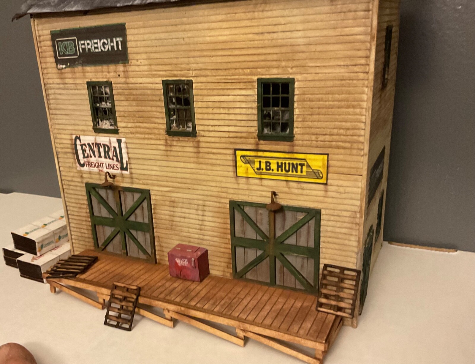 HO Scale KB Freight Structure Kit Laser Cut
