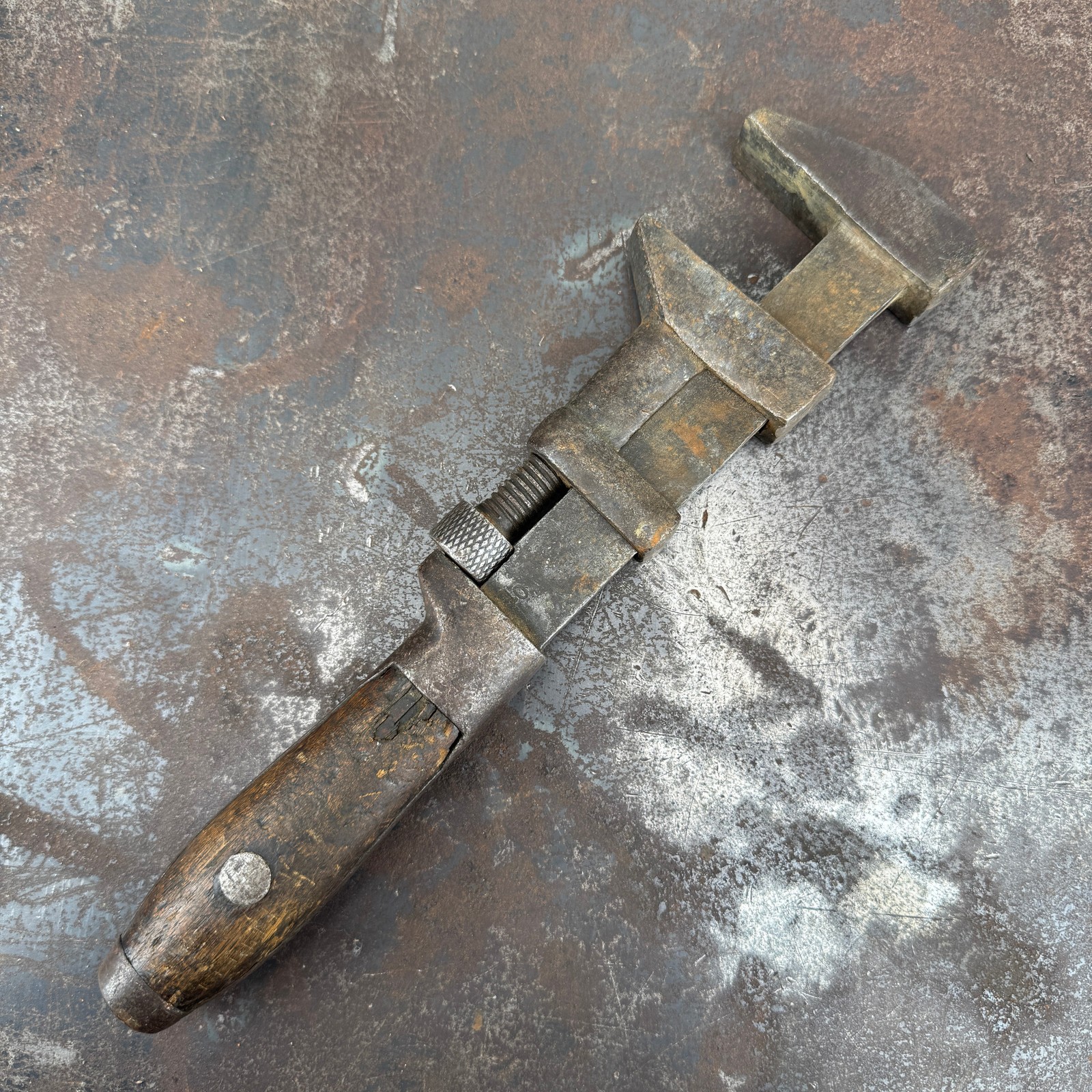 Vtg GOES Wrench Co. Pipe Wrench w/ Wood Handle USA Monkey 12" Length