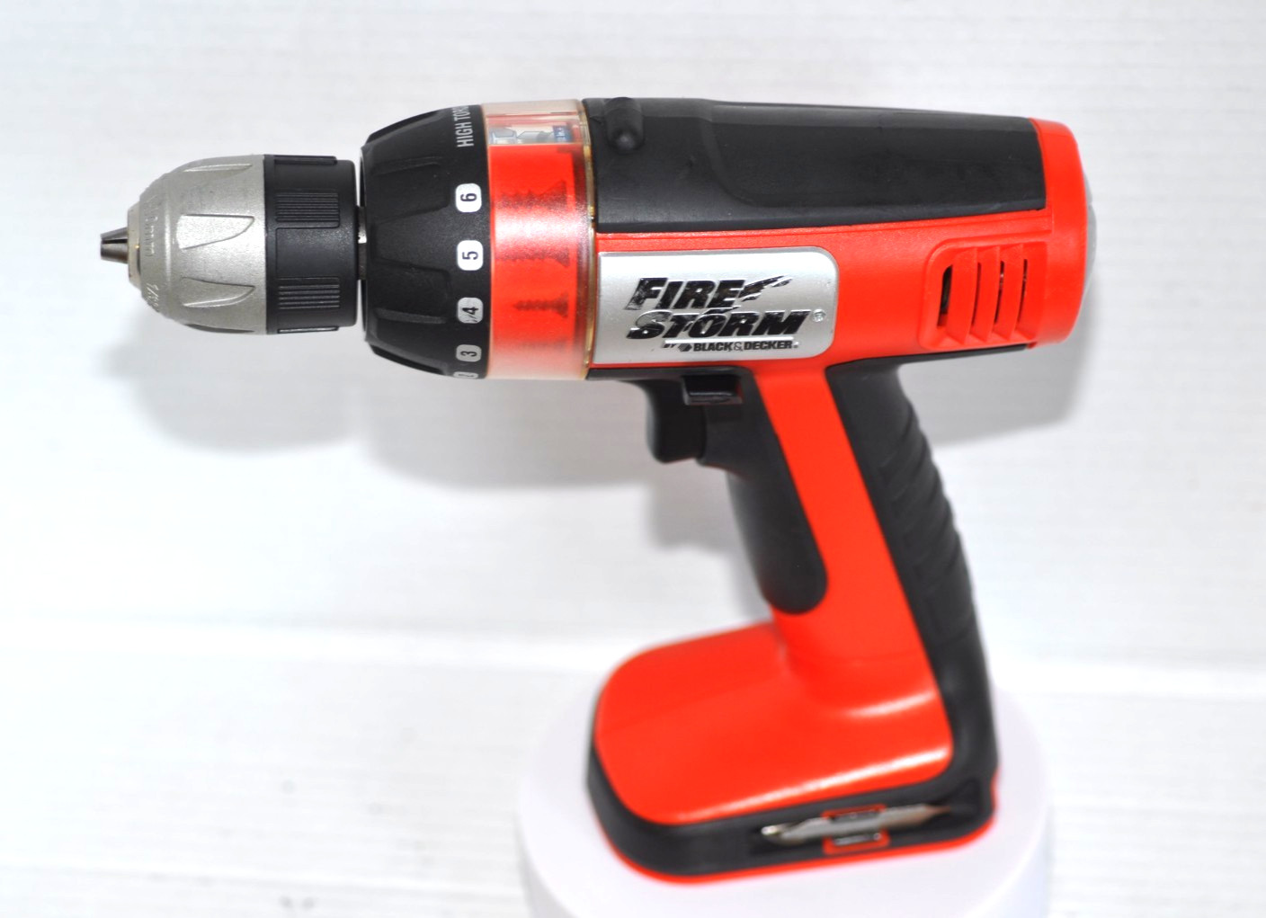 Firestorm Drill, Model: fs12ps, Nice Condition. Uses SLide Version Battery,