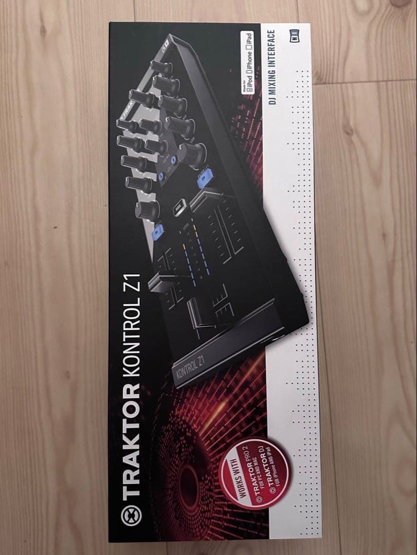 Native Instruments Traktor Kontrol Z1 DJ Mixer Controller Case Preowned Japan