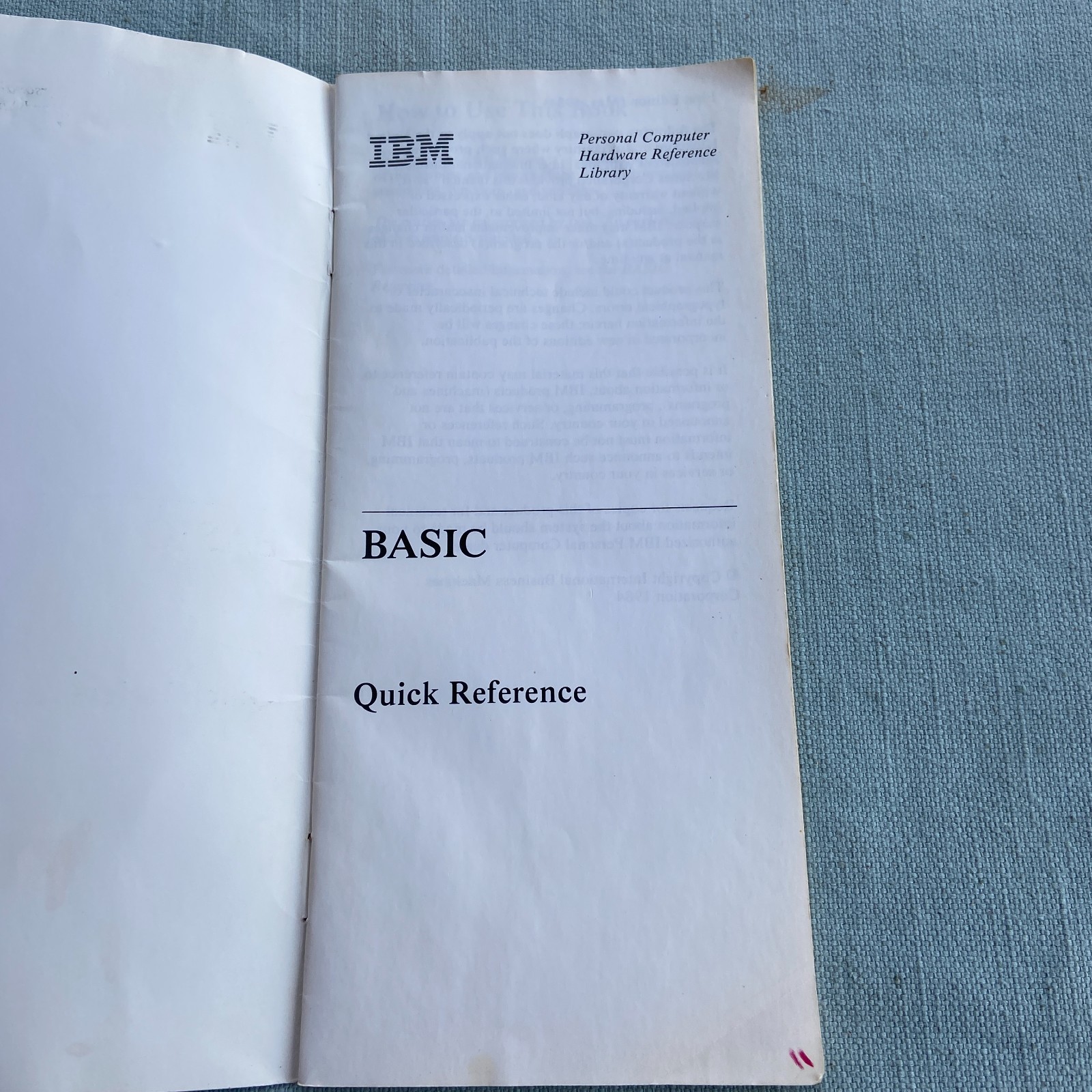 Vintage IBM BASIC Quick Reference Book Manual 1st Edition 1984 PC Hardware Libra