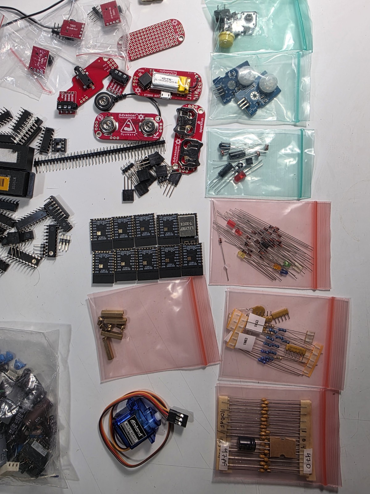 CrowPi Rasberry Pi 5 Kit(No LCD Display) w/ Micro Computer Part Lot