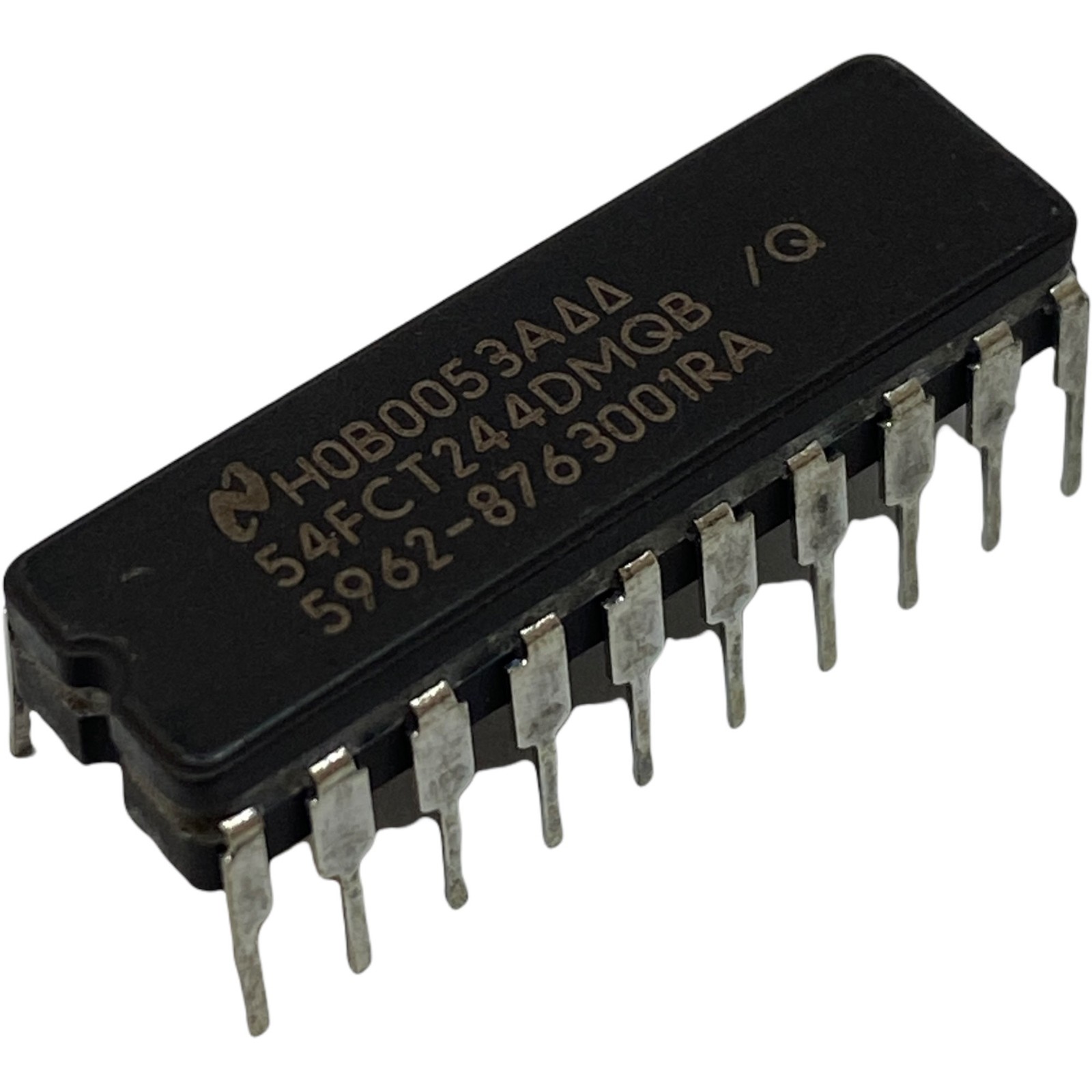54FCT244DMQB National Ceramic Integrated Circuit 5962-8763001RA