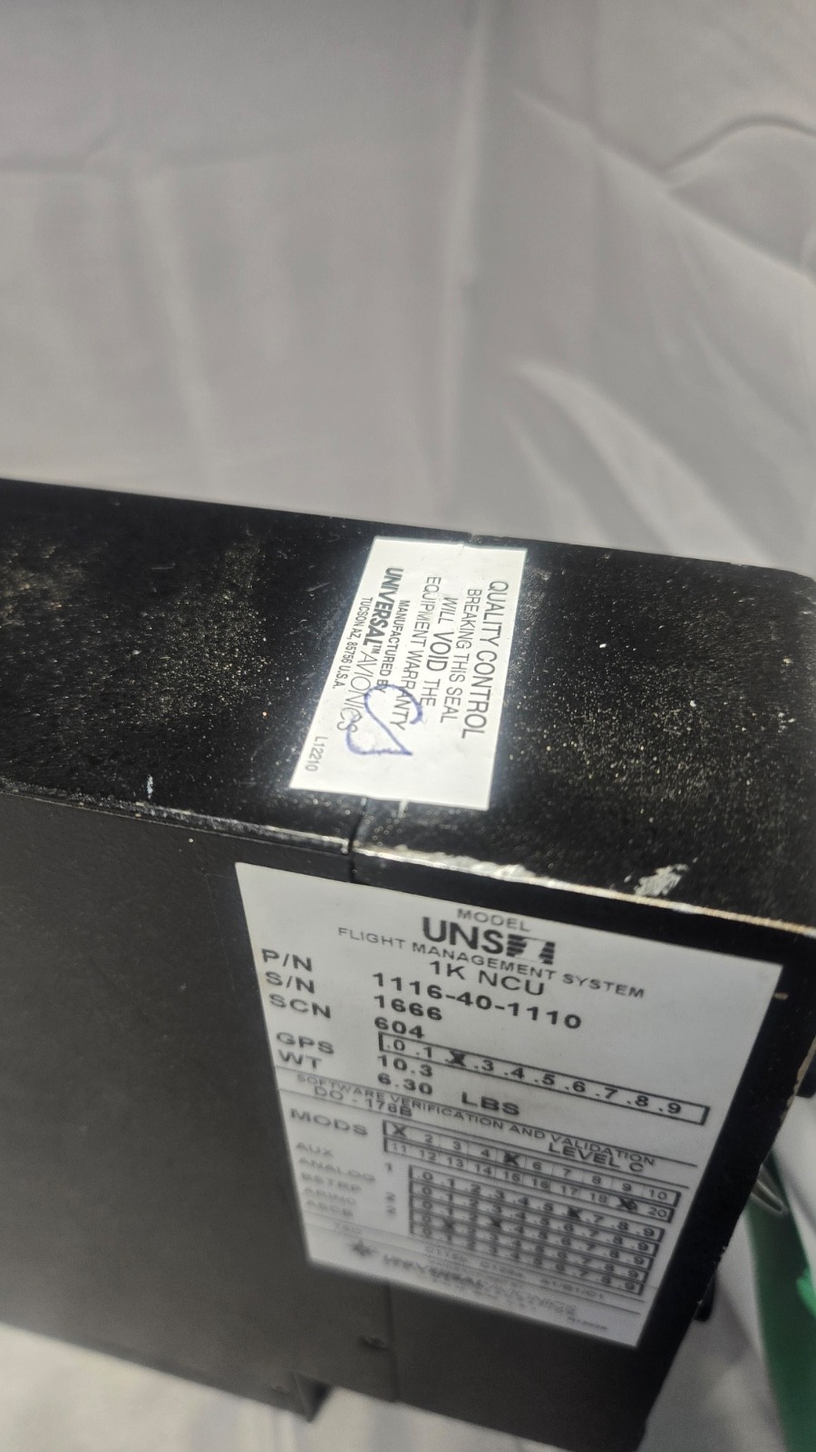 Flight Management System (1116-40-1110) S/N 1666