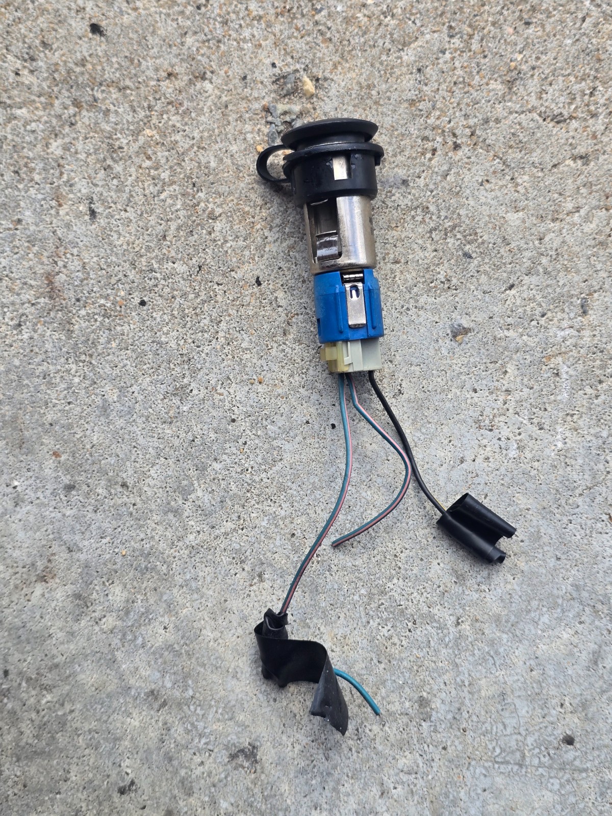 2005 Dodge Grand Caravan 12 Volt Accessory Power Outlet